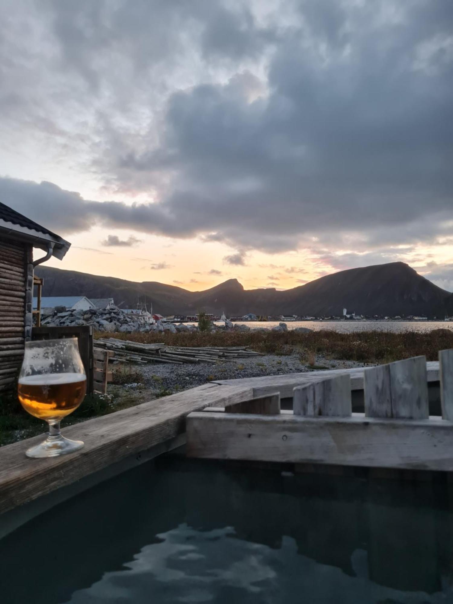 Lofoten Vaeroy Bryggehotell As Экстерьер фото