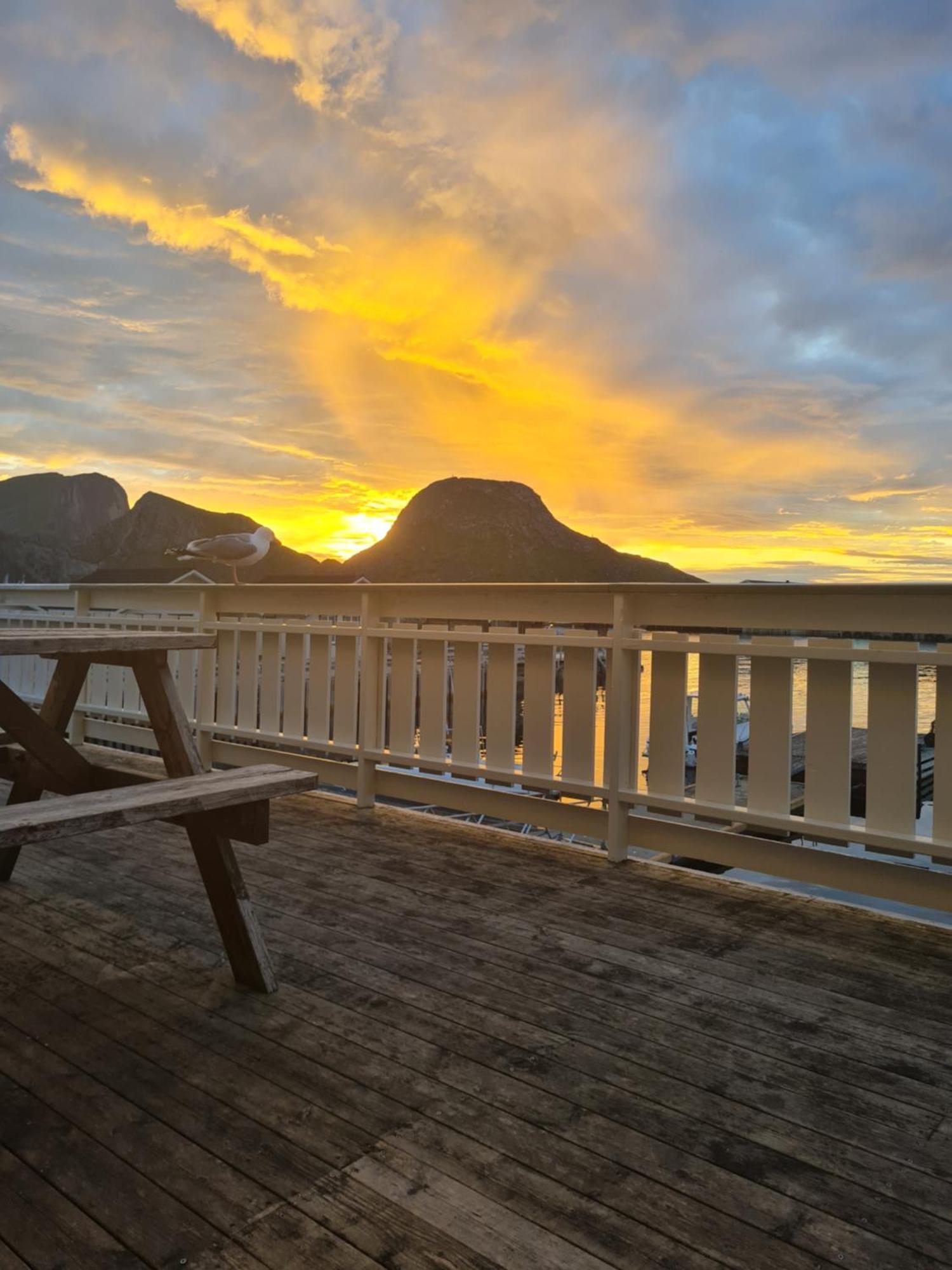 Lofoten Vaeroy Bryggehotell As Экстерьер фото